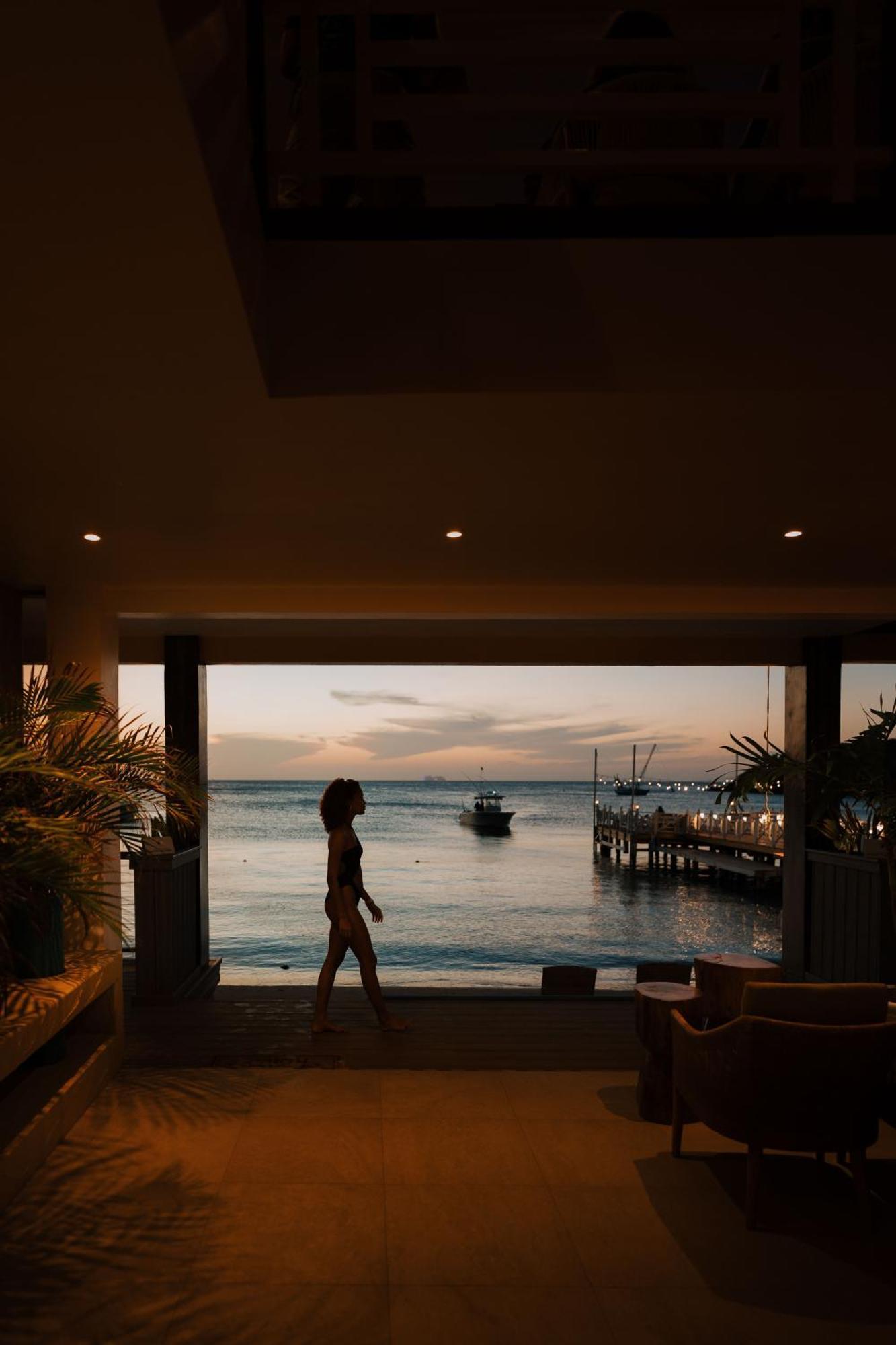 The Beach House Boutique Hotel West End Εξωτερικό φωτογραφία